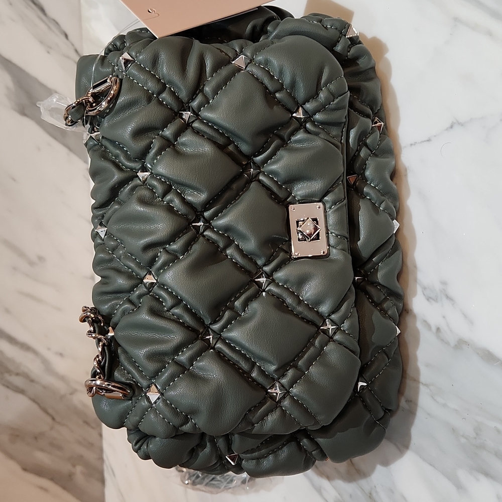 JustFab quilted crossbody bag - Picture 6 of 6
